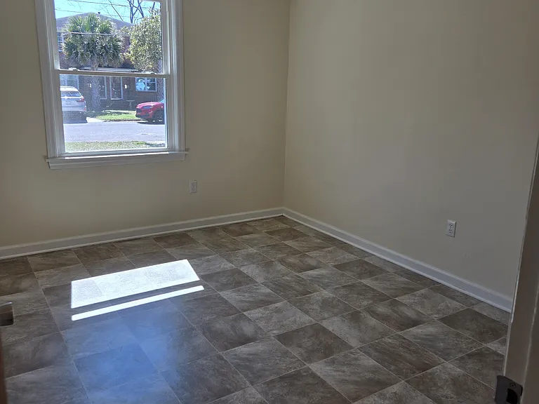 11 Marlow Dr — Photo 12
