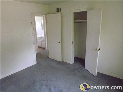 2nd image of 6346 N Cheyenne Ave