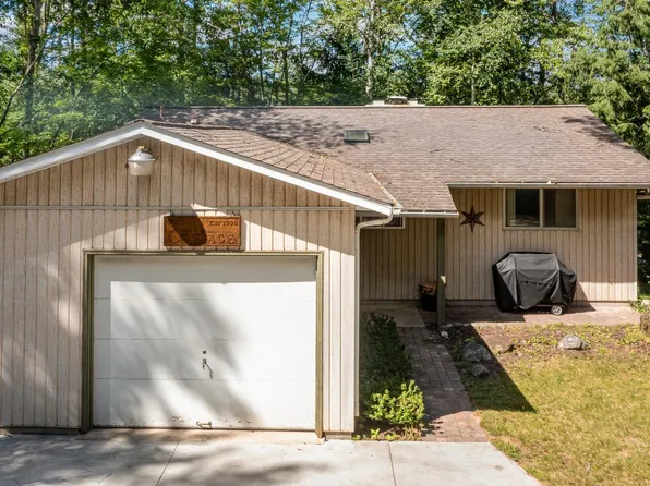 6442 Otter Trail Rd, Alger, MI 48610