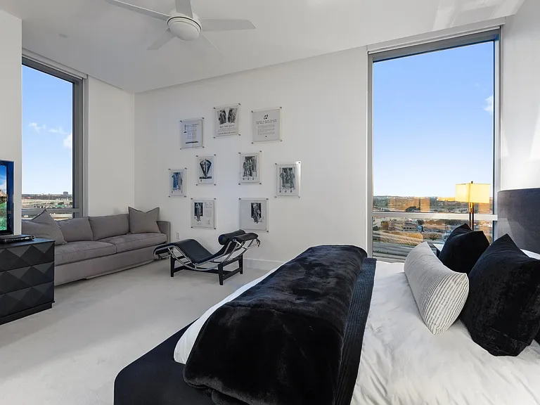 2200 Victory Ave #1105 — Photo 18