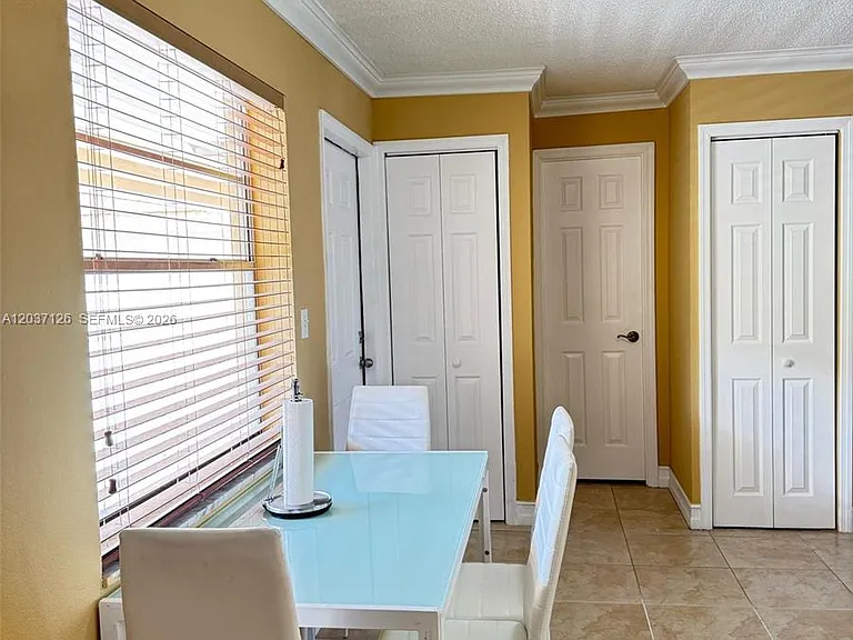 1300 Moffett St #214 — Photo 4