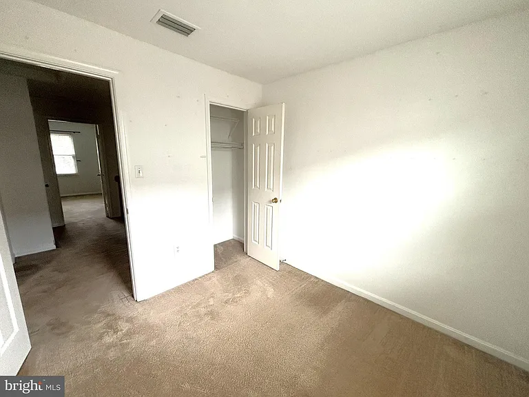 6761 Jenny Leigh Ct — Photo 23
