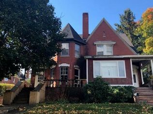 33 Erchles St, Rumford, ME 04276