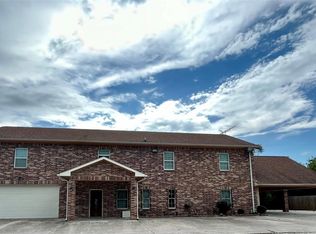 1424 N Market Loop, Baytown, TX 77521