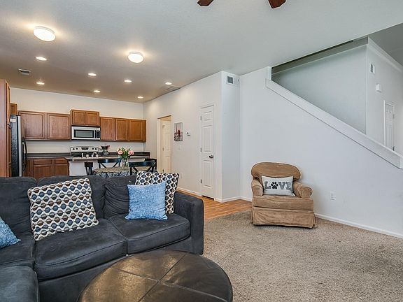 4th image of 20631 Randolph Pl
