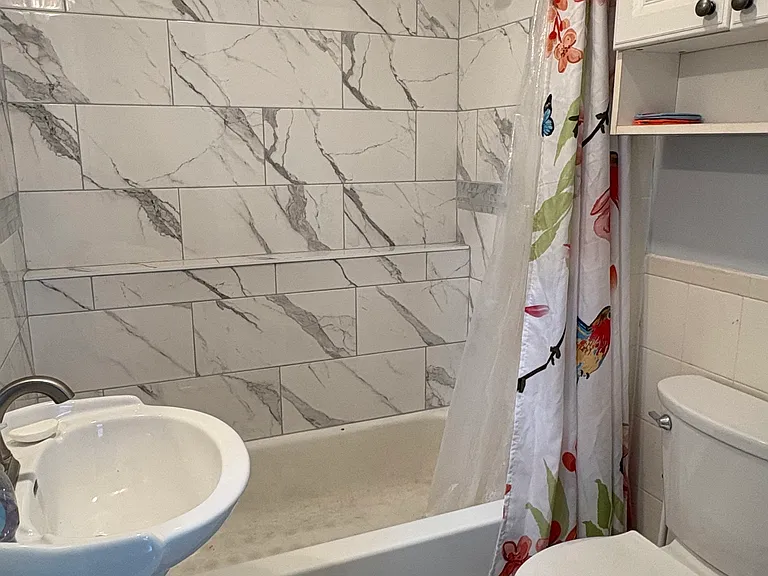 52 Phillips St #1 — Photo 11