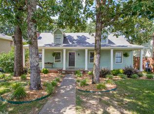 1005 Regal Dr, North Little Rock, AR 72118