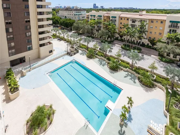 600 Biltmore Way APT 820, Coral Gables, FL 33134