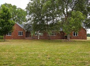 1111 N Prairie Creek Rd, Andover, KS 67002