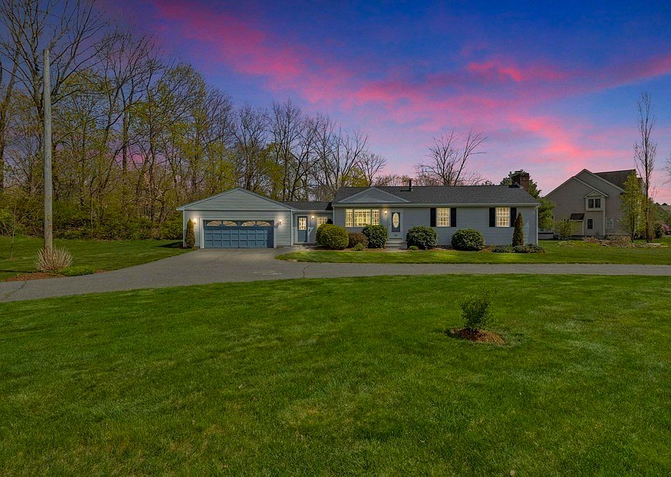 95 Sunflower Dr, Raynham, MA 02767 Zillow