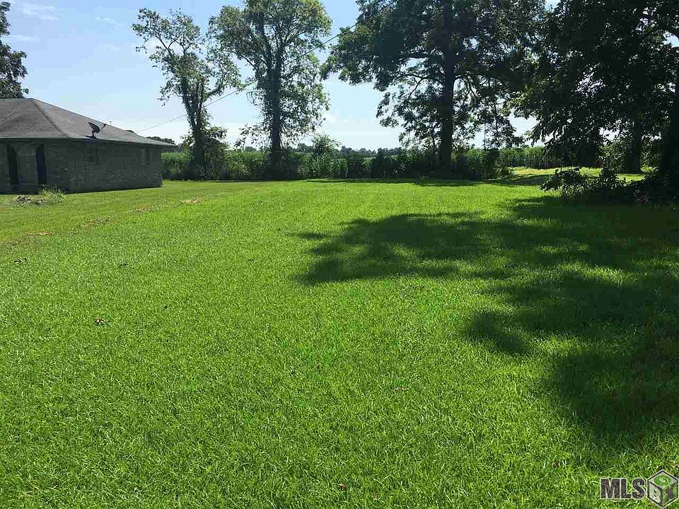 2nd image of Plauche St Lot 34