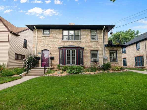 1122 S Roosevelt St, Green Bay, WI 54301