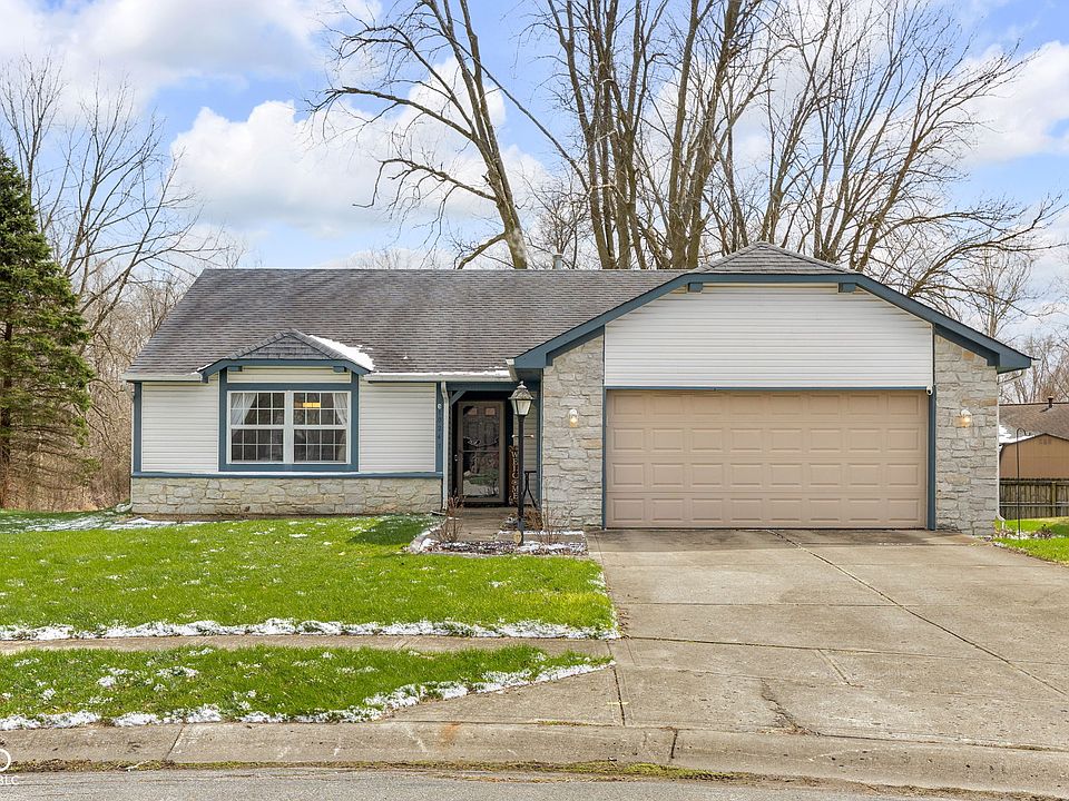 1st image of 10247 Park Stream Dr