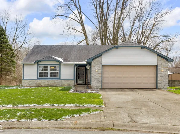 10247 Park Stream Dr, Indianapolis, IN 46229