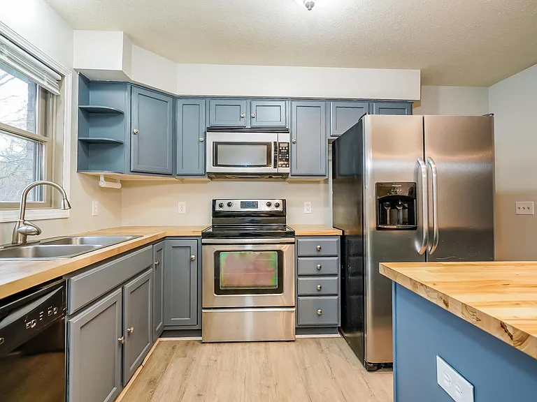 5342 Villa Ct — Photo 11