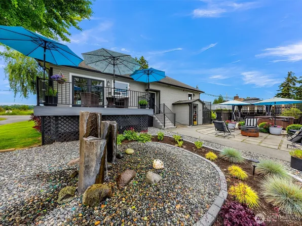 17645 McLean Road, Mount Vernon, WA 98273