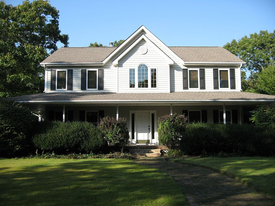 Impressive Custom Family Home