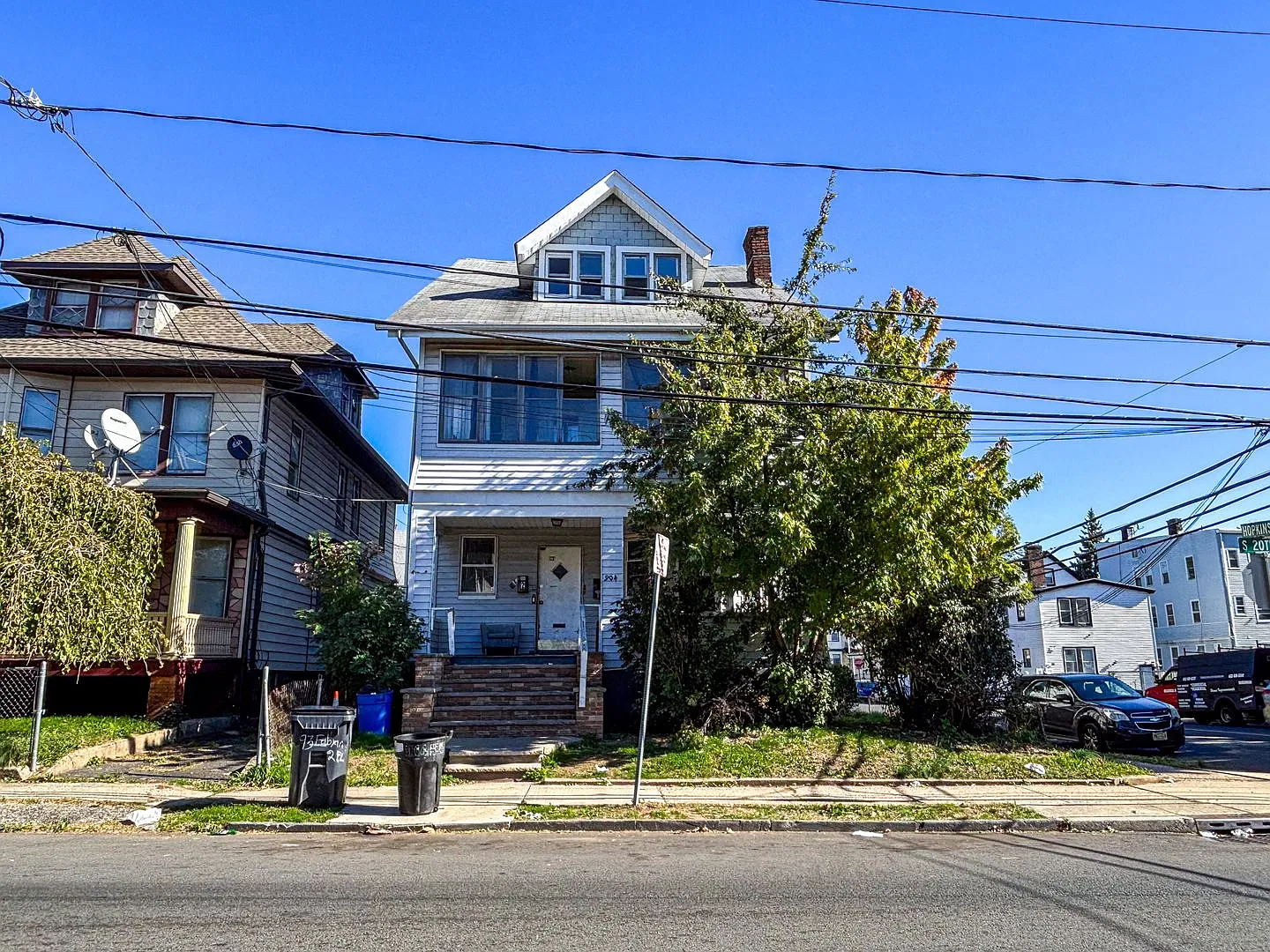 904 S 20 St — Photo 4