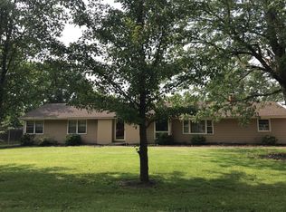 879 South St, Etna, OH