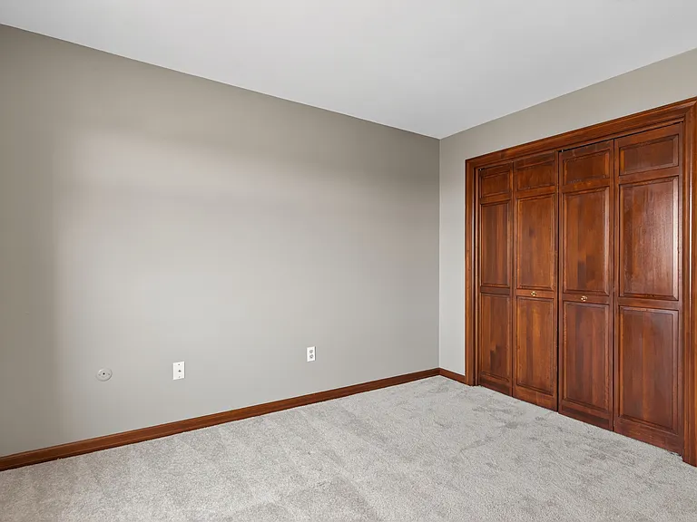 243 Newark Ave #2 — Photo 18