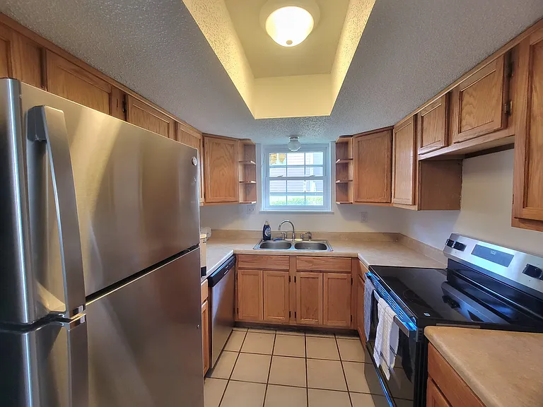 2626 Lepage St — Photo 2