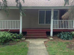 314 E Oliver St #N, Mansfield, IL 61854