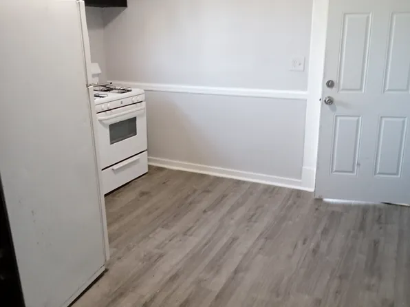 415 7th Ave #2, Troy, NY 12182