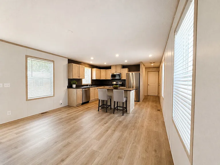 29800 Guilford Cir #209 — Photo 4
