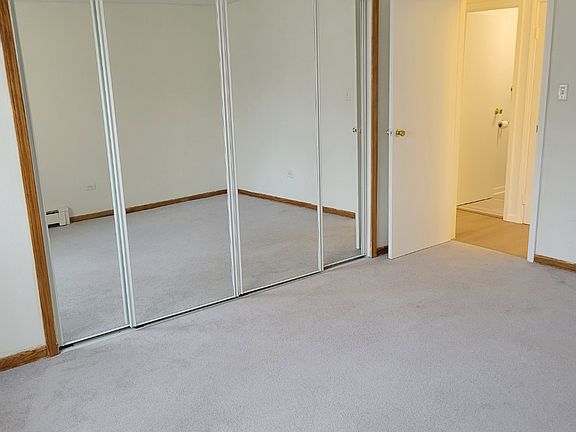 5th image of 655 Grove Dr #1071