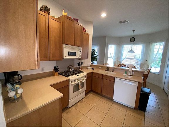 4th image of 7945 Sea Pearl Cir