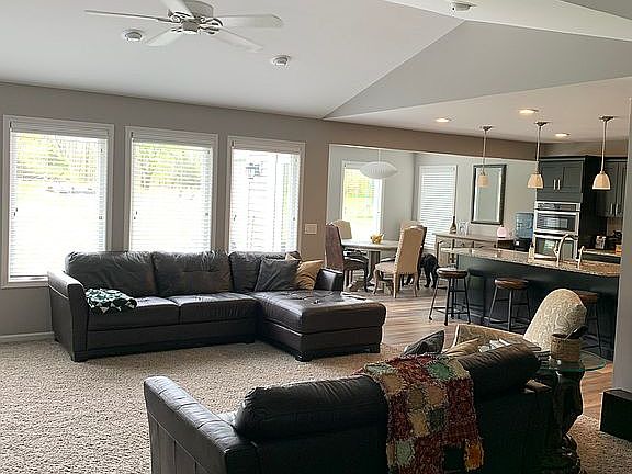 4th image of 13041 Minnetonka Dr