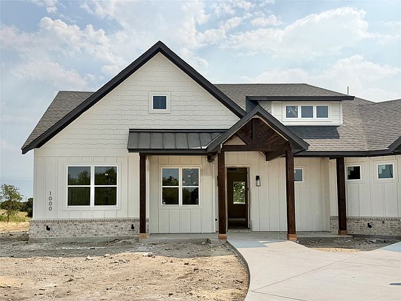 4th image of 1000 Sabrina Ct