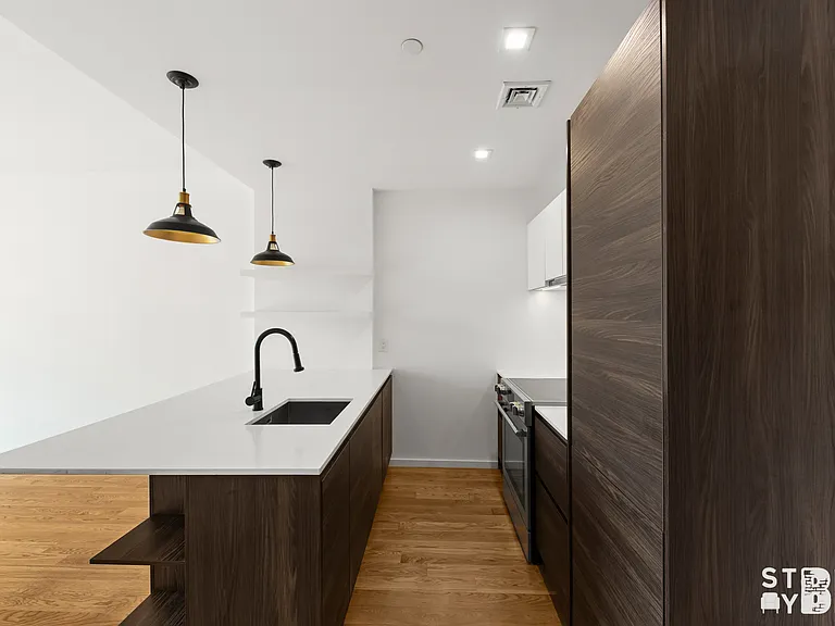 610 Myrtle Ave #6A — Photo 5
