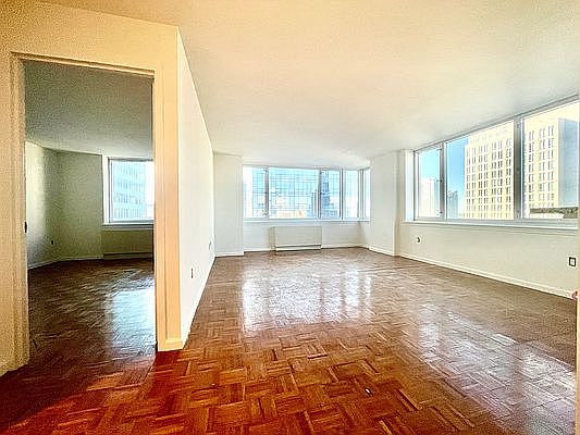 1st image of 350 W 43rd St APT 35D