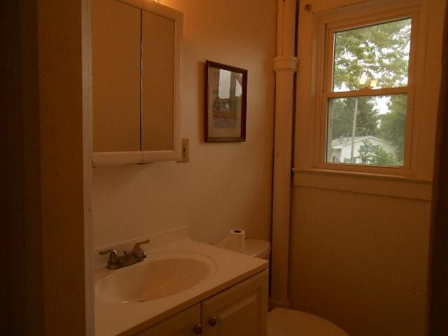 2nd image of 27 Main St APT 2
