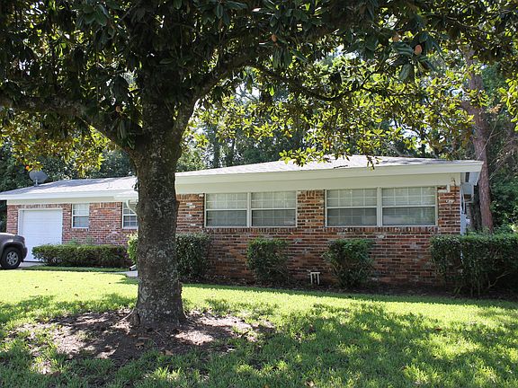 2nd image of 2836 Sack Dr W
