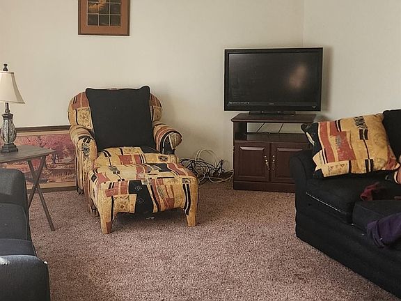 2nd image of 2128 W 51st Ave