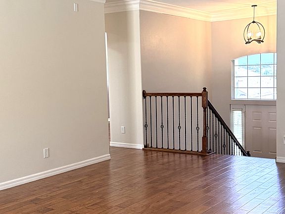4th image of 1672 Turnstone Way