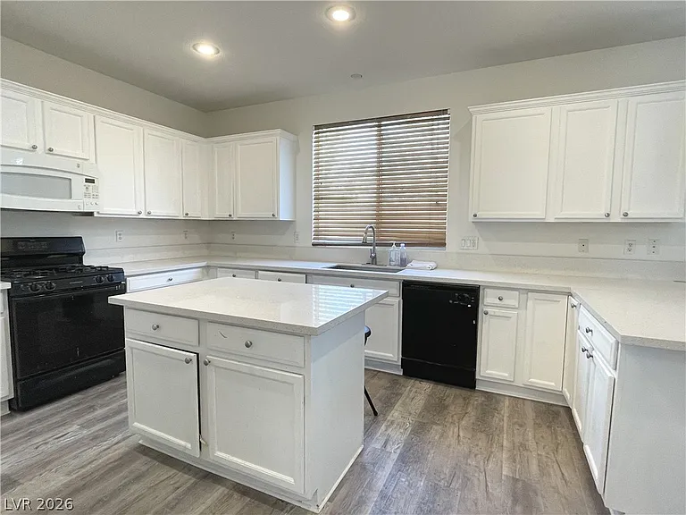 5755 Field Breeze St — Photo 10