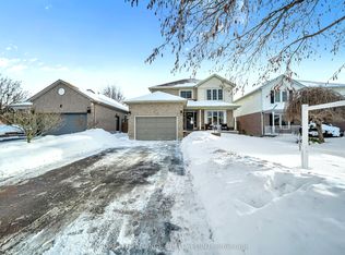 1213 Corsica Ave, Oshawa, ON L1K 2J8