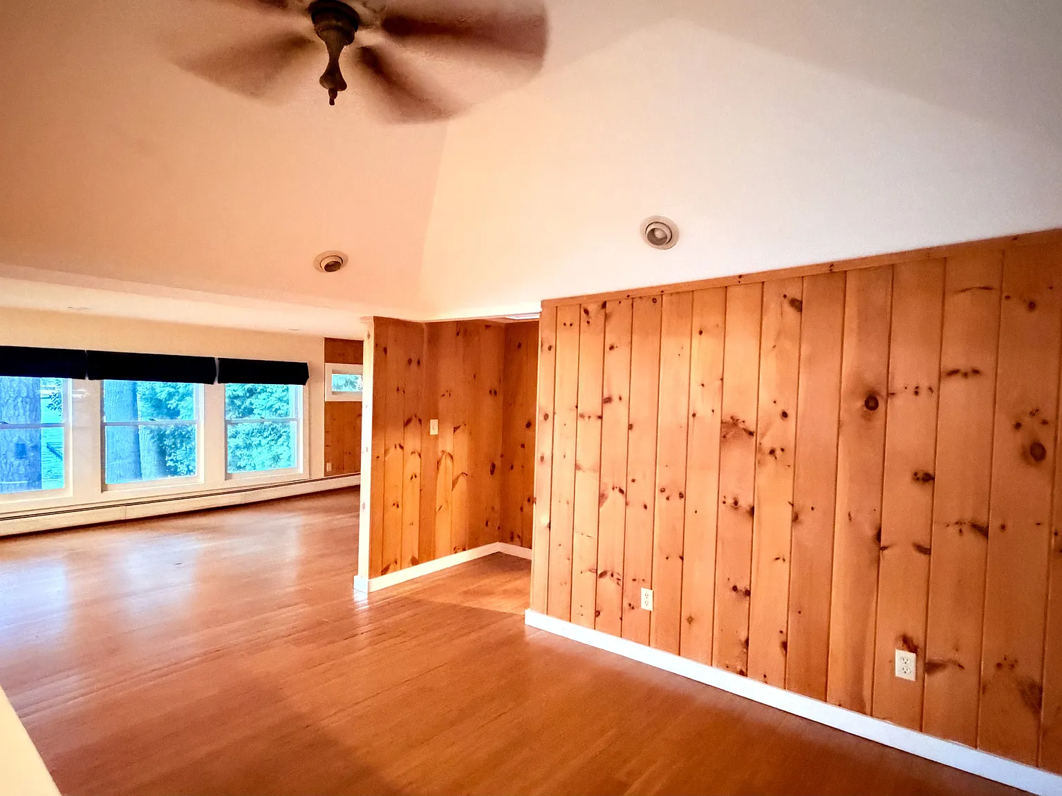 1 bed, 1029 sqft, $2,800 — Photo 2