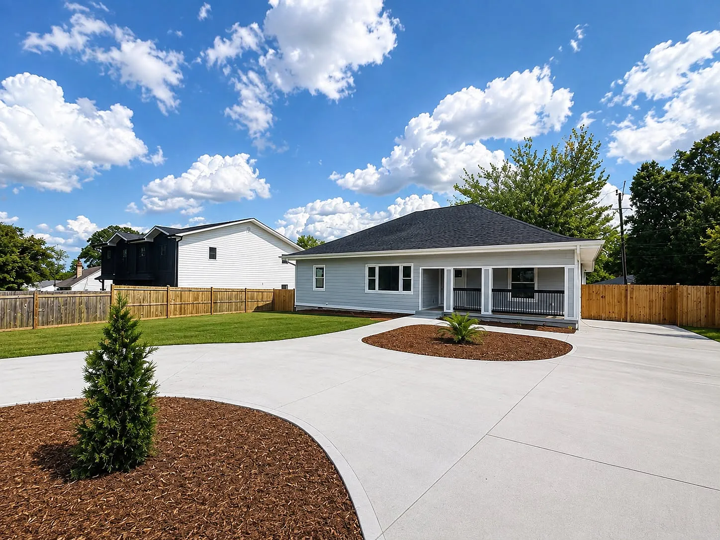 4 bed, 2.5 bath, 1594 sqft, $2,500 — Photo 1