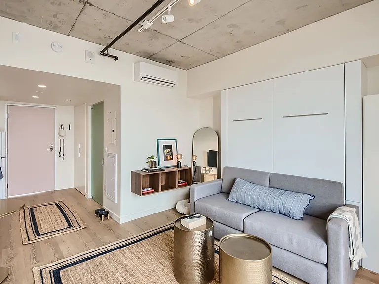 Sasan Lofts — Photo 44