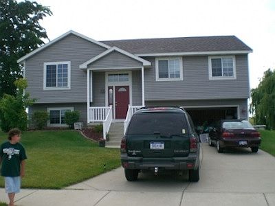 1st image of 326 Voyager Ct