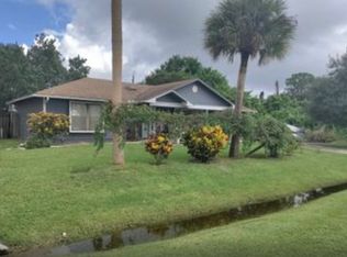 8006 Kenwood Rd, Fort Pierce, FL 34951