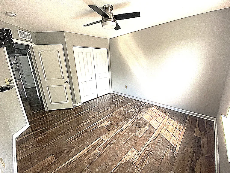 54 N School Ln #54 — Photo 6