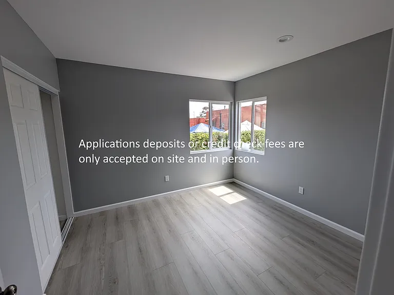 8222 S Halldale Ave — Photo 8