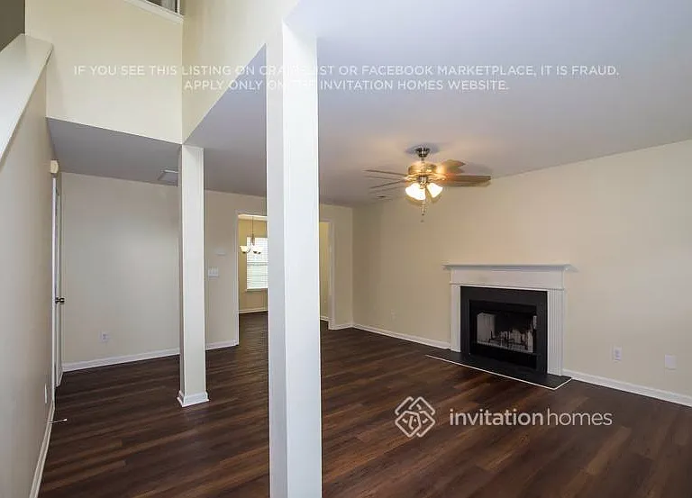 537 Moss Stream Ln — Photo 4