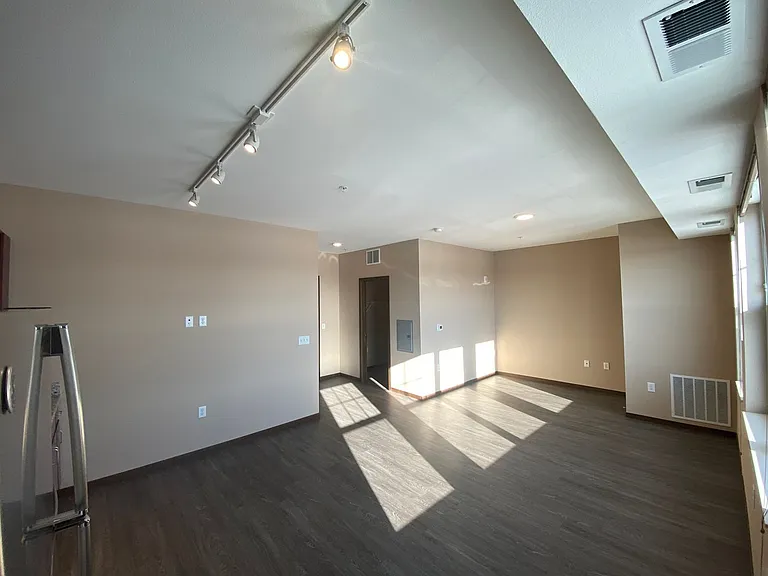 Capital View Apartments — Photo 23