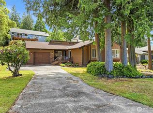 2424 W 12th St, Port Angeles, WA 98363